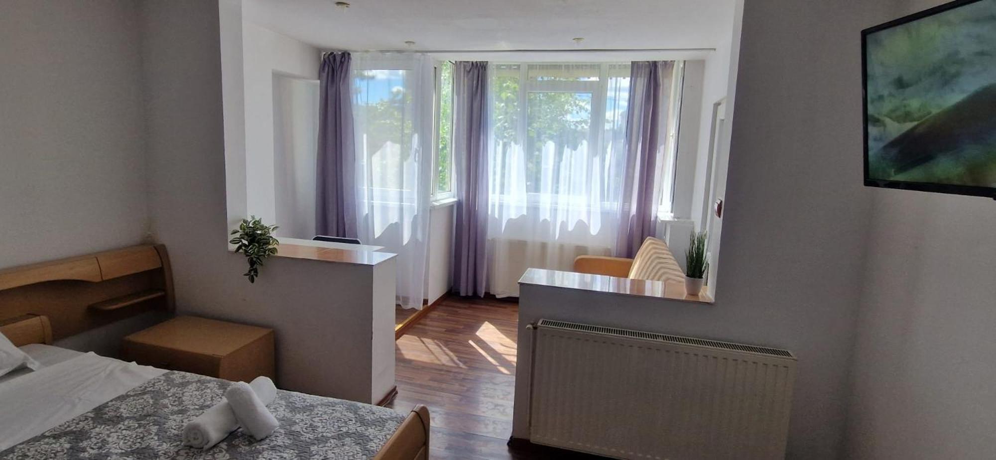 Stephanie Apartment-Centru Civic Brasov Exterior photo