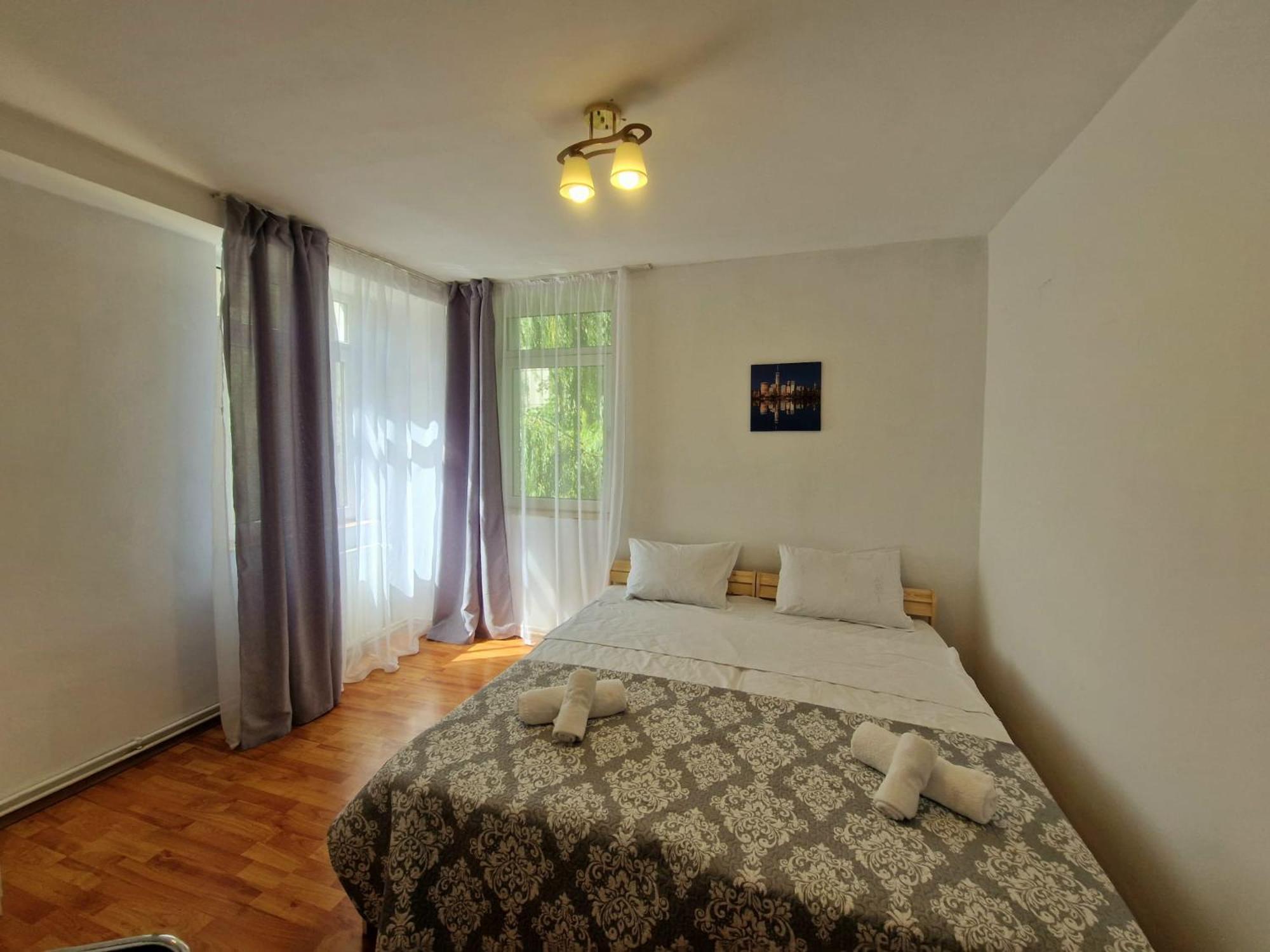Stephanie Apartment-Centru Civic Brasov Exterior photo
