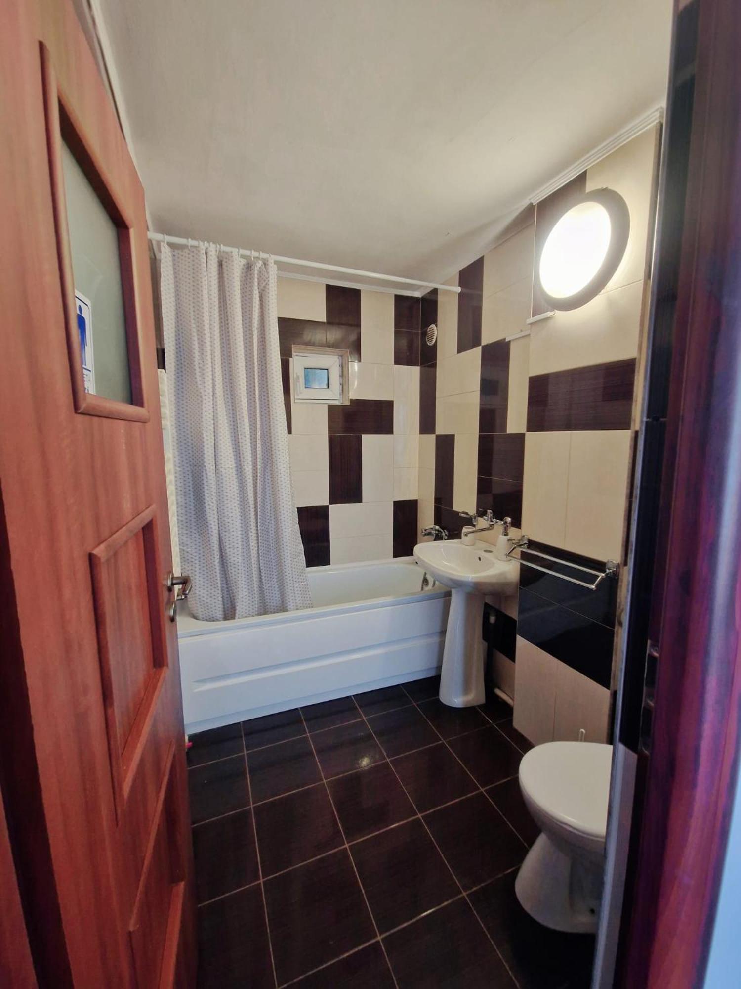 Stephanie Apartment-Centru Civic Brasov Exterior photo