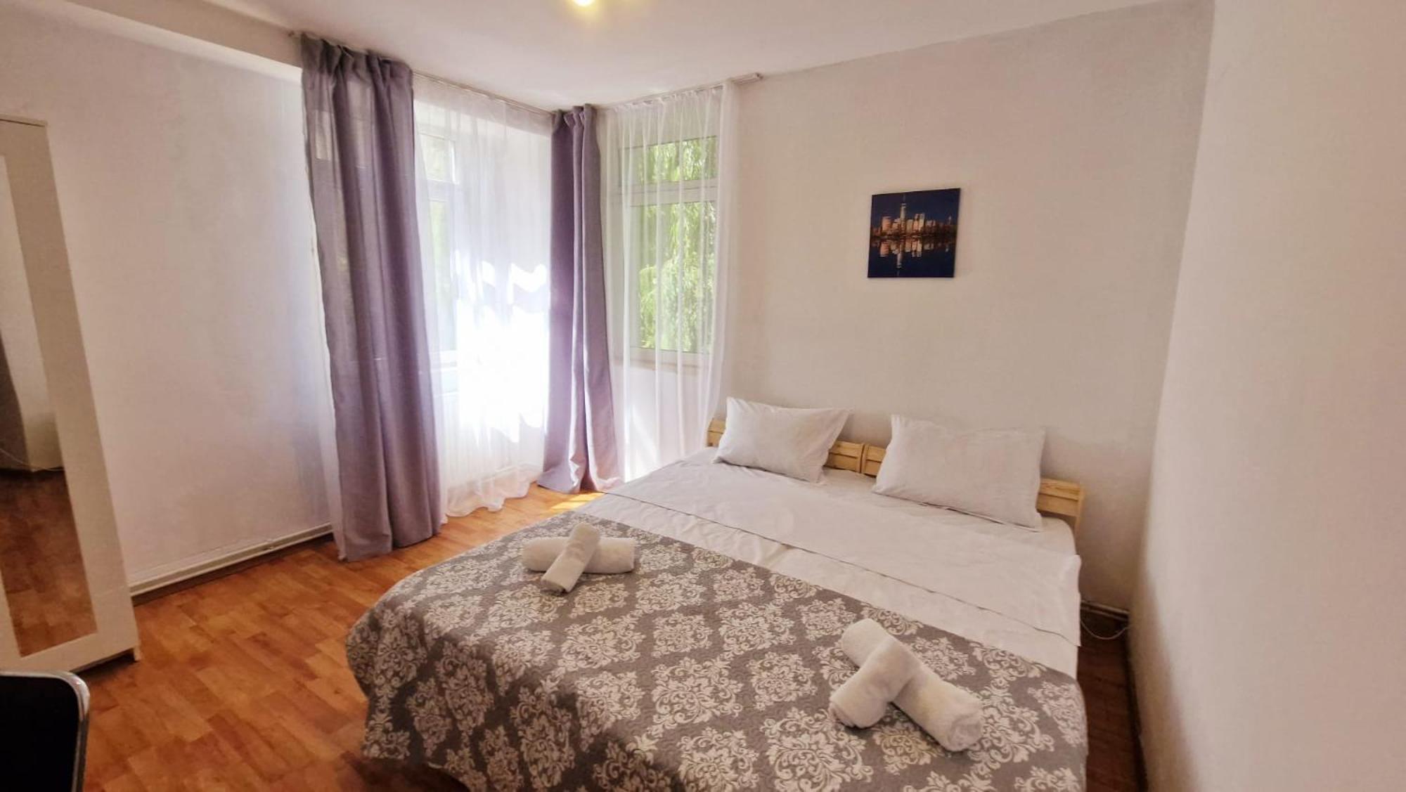 Stephanie Apartment-Centru Civic Brasov Exterior photo