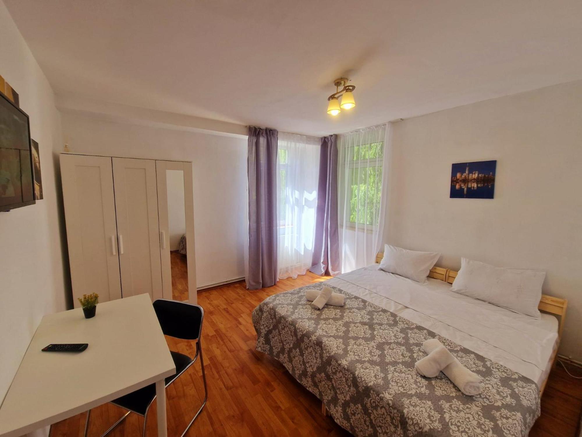 Stephanie Apartment-Centru Civic Brasov Exterior photo